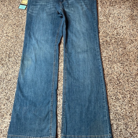 Sonoma Life Style Blue Jeans with Belt Low Rise Boot Cut Modern Fit Women FLAWS - Picture 7 of 16